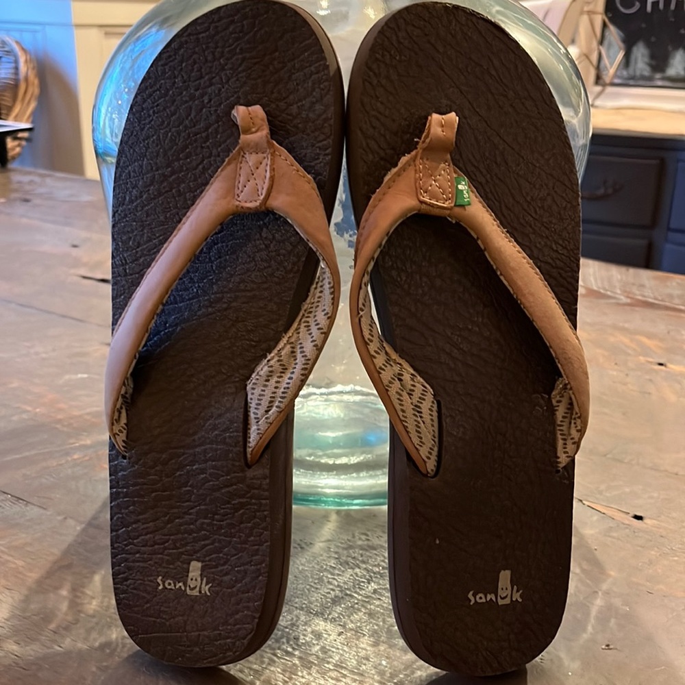 Sanuk Mens Sandals - sz 10
